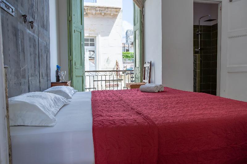 Casa Arakelis | Habana Vieja photo 8
